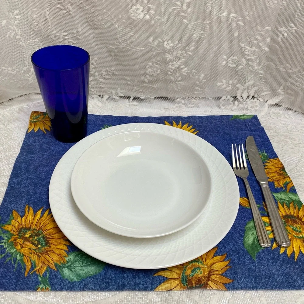 SUR LA TABLE Placemats Blue With Sunflowers Cotton Set Of 4 Made In Italy